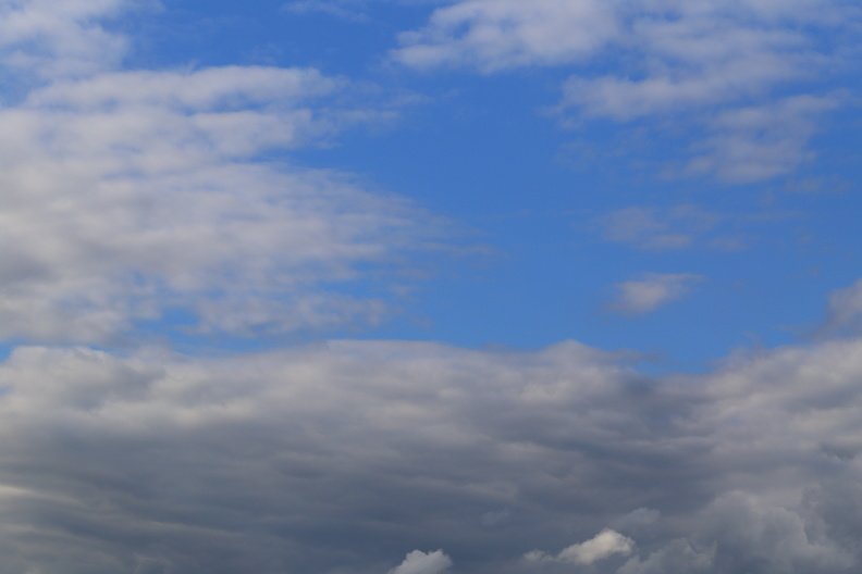 Sky_Blue_Dramatic_Clouds_016.JPG